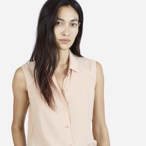 Everlane blush silk sleeveless button down blouse